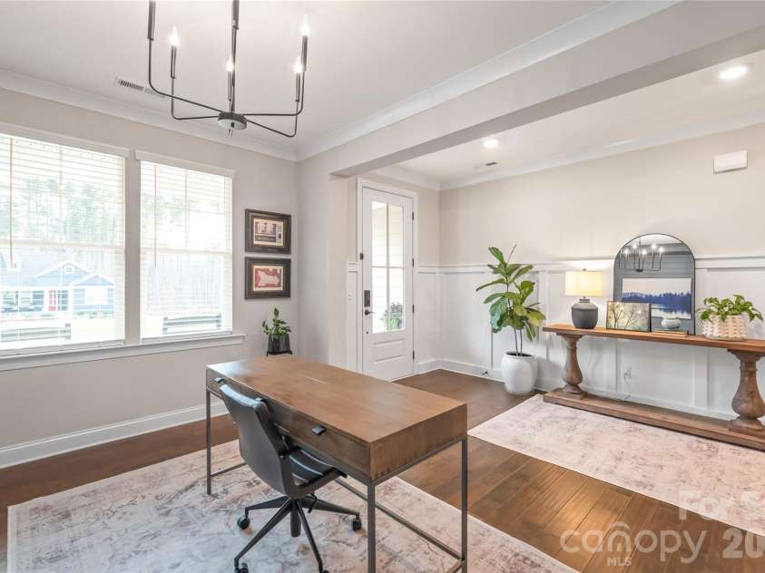 4307 Island Fox Lane, Denver, NC 28037.  MLS# CAR4343092, YatesRealty ID 14853. 