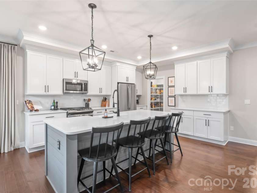4307 Island Fox Lane, Denver, NC 28037.  MLS# CAR4343092, YatesRealty ID 14853. 