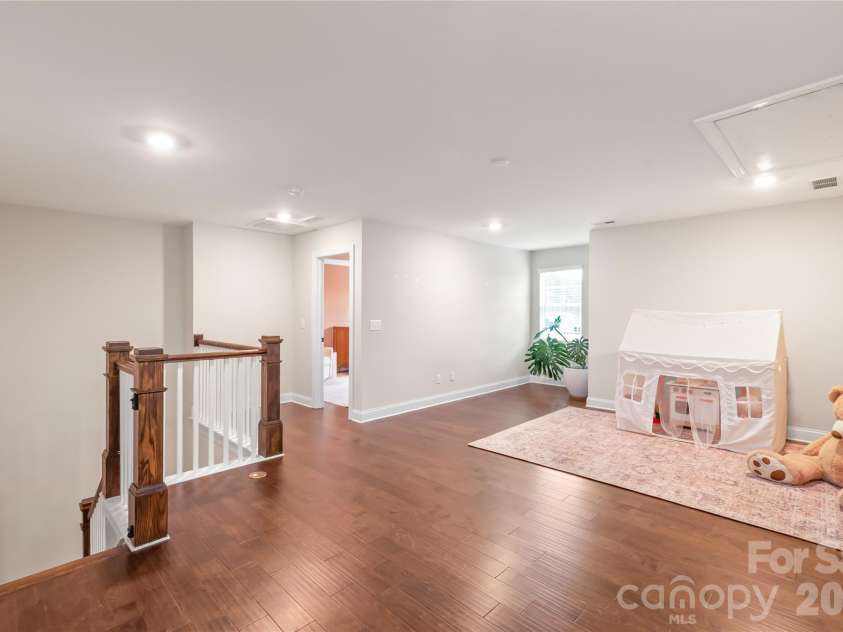 4307 Island Fox Lane, Denver, NC 28037.  MLS# CAR4343092, YatesRealty ID 14853. 