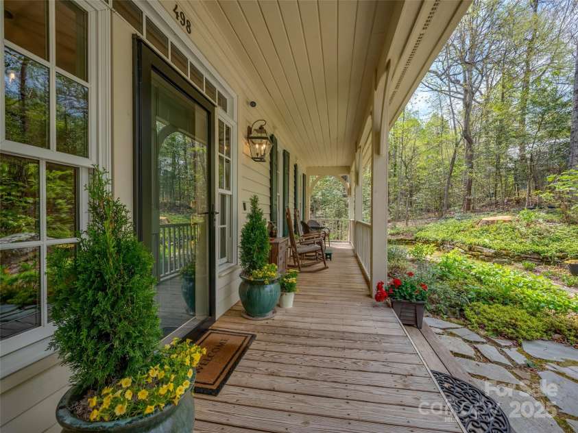 470 Henderson Street, Saluda, NC 28773.  MLS# CAR4251310, YatesRealty ID 14854. 