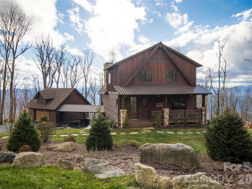 72 Golden Eagle Trail, Banner Elk, NC 28622.  MLS# CAR4367193, YatesRealty ID 14854. 