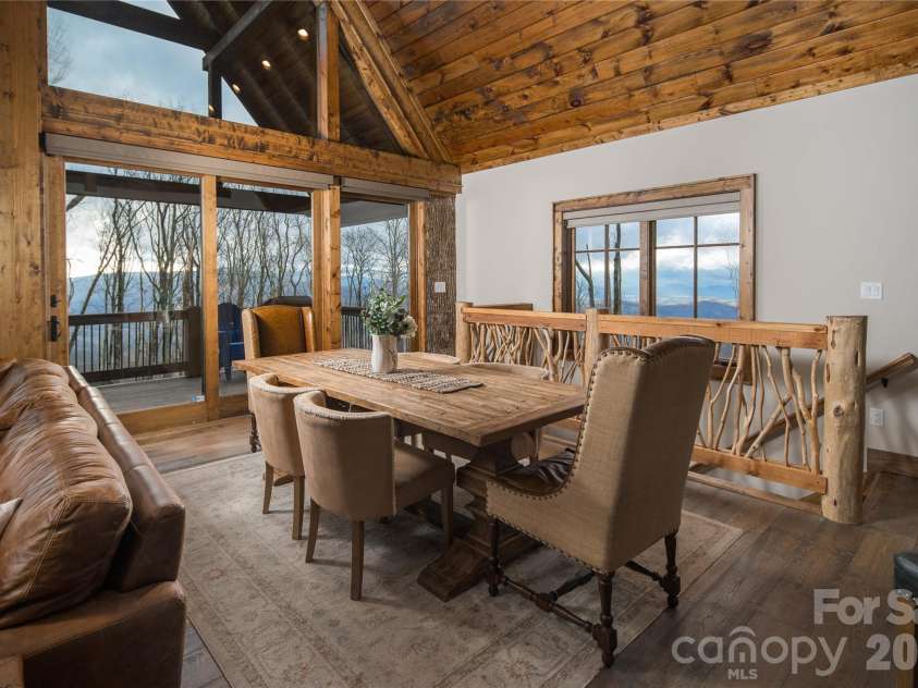 72 Golden Eagle Trail, Banner Elk, NC 28622.  MLS# CAR4367193, YatesRealty ID 14854. 