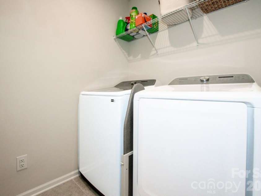 18036 Pear Hawthorne Drive, Huntersville, NC 28078.  MLS# CAR4371309, YatesRealty ID 14855. 