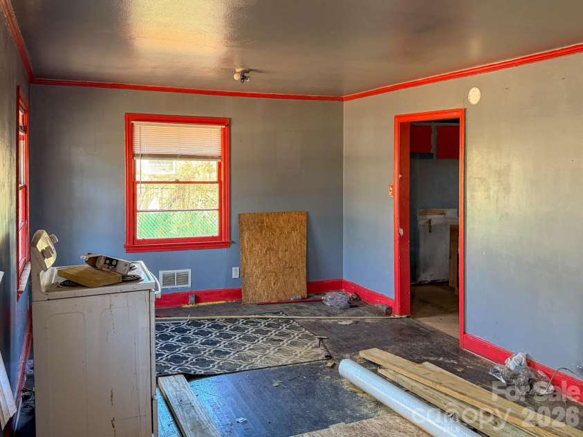 1035 Stonewall Avenue, Rock Hill, SC 29730.  MLS# CAR4337801, YatesRealty ID 14856. 