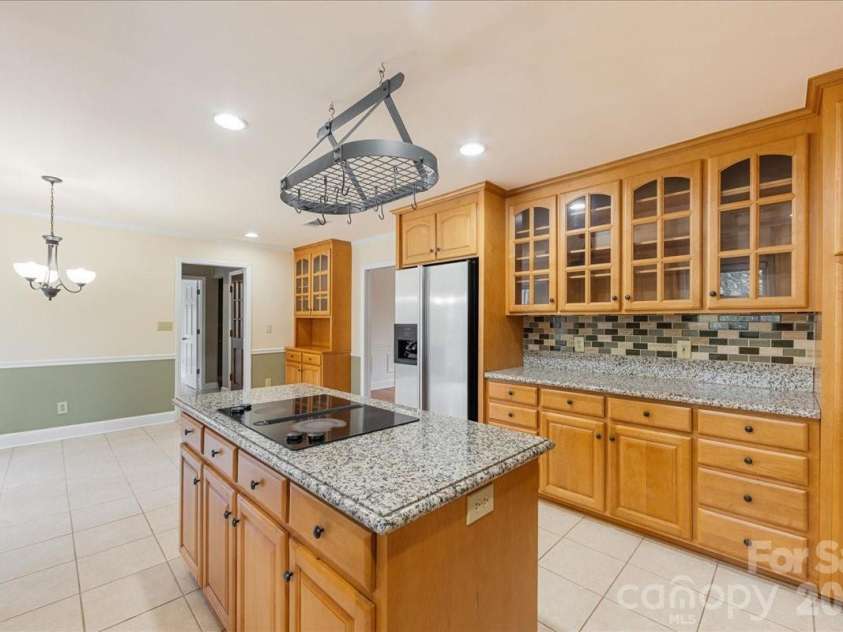 3212 Nancy Creek Road, Charlotte, NC 28270.  MLS# CAR4323267, YatesRealty ID 14859. 