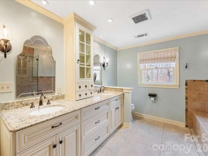 3212 Nancy Creek Road, Charlotte, NC 28270.  MLS# CAR4323267, YatesRealty ID 14859. 