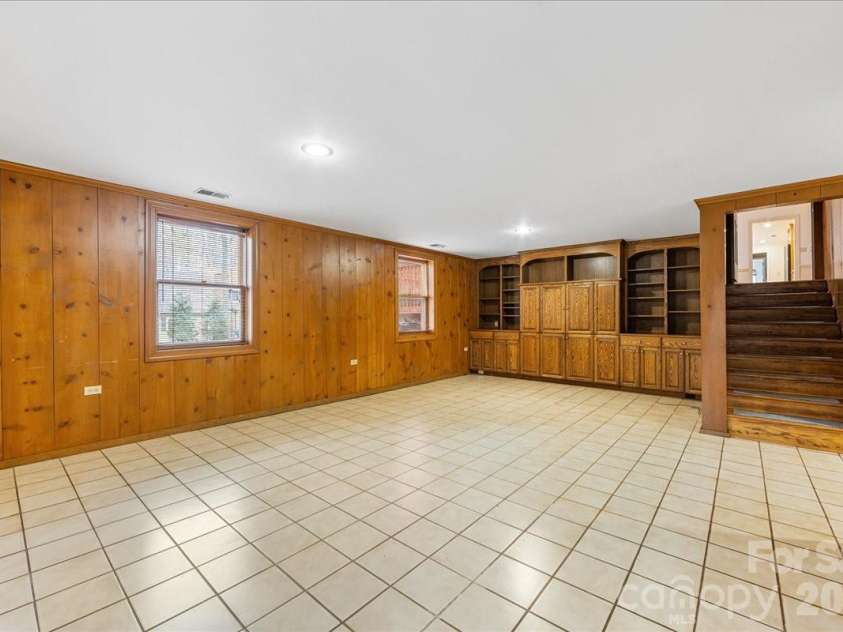 3212 Nancy Creek Road, Charlotte, NC 28270.  MLS# CAR4323267, YatesRealty ID 14859. 