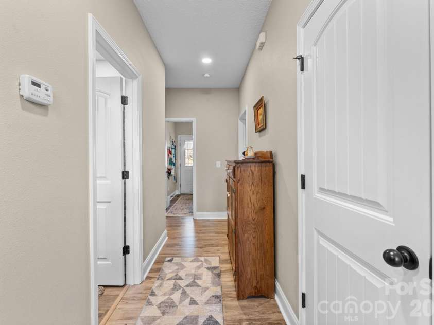 410 Moonlight Trail, Bryson City, NC 28713.  MLS# CAR4341559, YatesRealty ID 1486. 