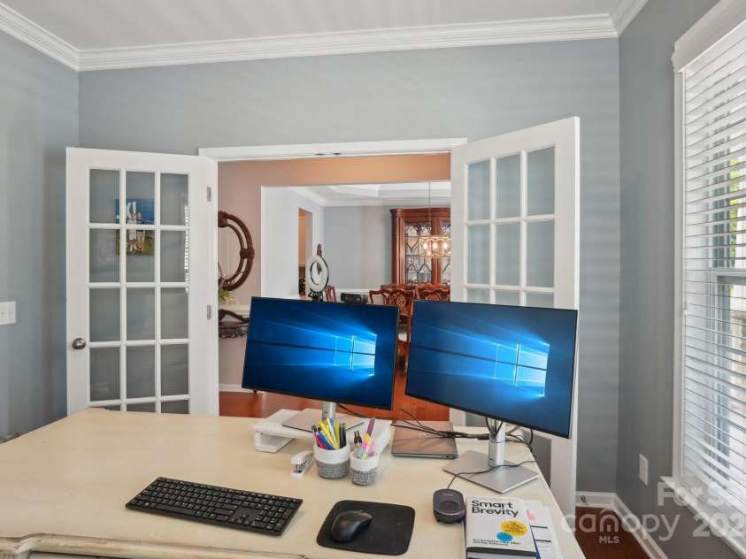 10401 Royal Winchester Drive, Charlotte, NC 28277.  MLS# CAR4257672, YatesRealty ID 14861. 