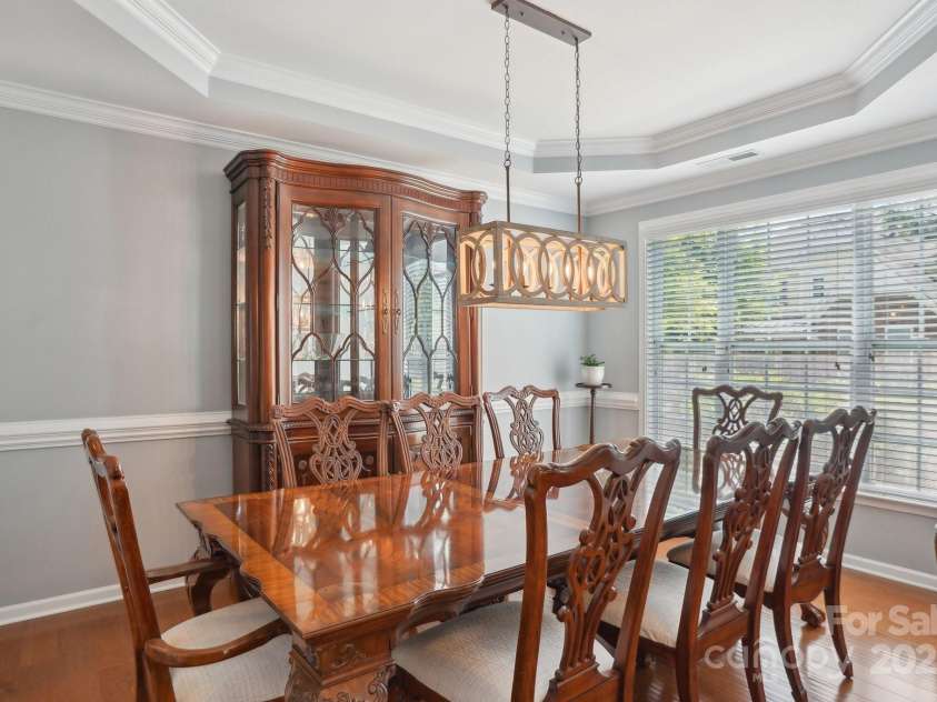 10401 Royal Winchester Drive, Charlotte, NC 28277.  MLS# CAR4257672, YatesRealty ID 14861. 