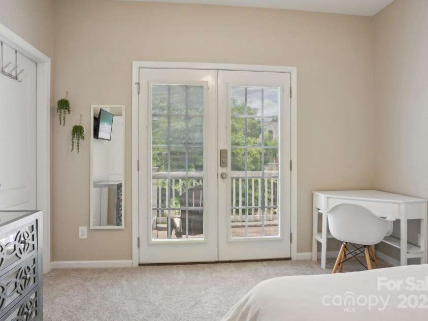 10401 Royal Winchester Drive, Charlotte, NC 28277.  MLS# CAR4257672, YatesRealty ID 14861. 