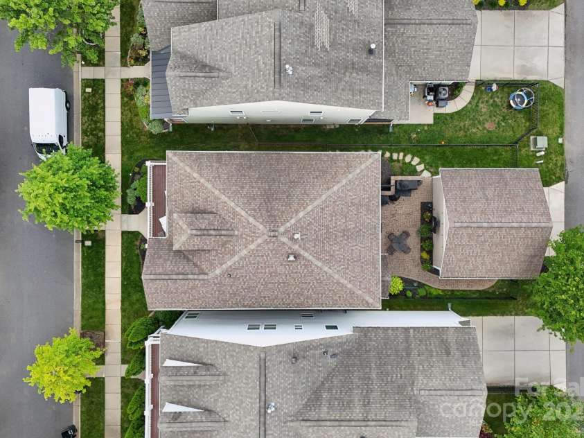 10401 Royal Winchester Drive, Charlotte, NC 28277.  MLS# CAR4257672, YatesRealty ID 14861. 