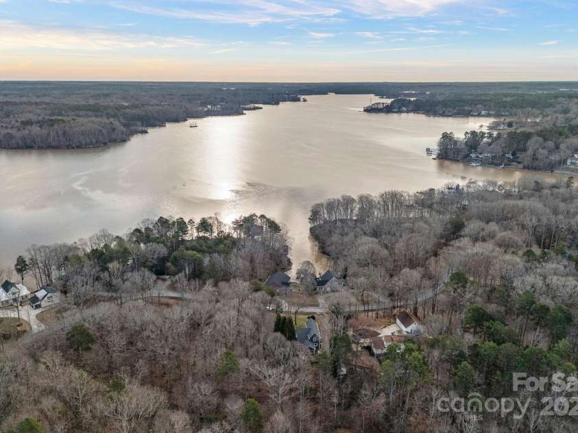 1665 Sherwood Court, Sherrills Ford, NC 28673.  MLS# CAR4223633, YatesRealty ID 14866. Live. Love. Lake Norman.Welcome to the 