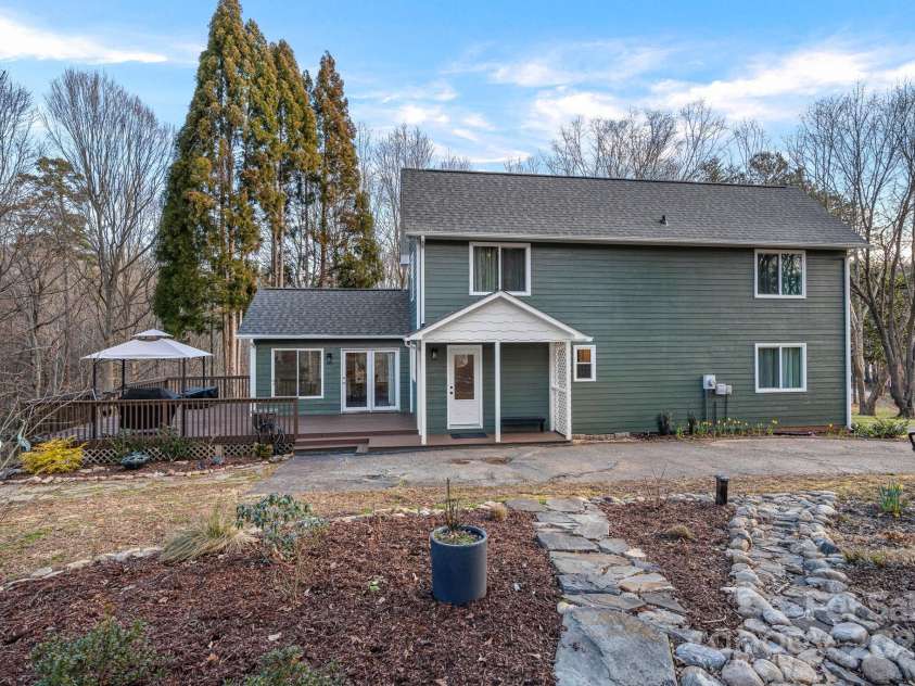 1665 Sherwood Court, Sherrills Ford, NC 28673.  MLS# CAR4223633, YatesRealty ID 14866. Side view of home with second entry