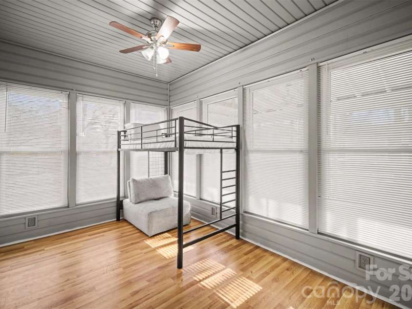 904 Union Terrace, Gastonia, NC 28056.  MLS# CAR4355773, YatesRealty ID 14866. 