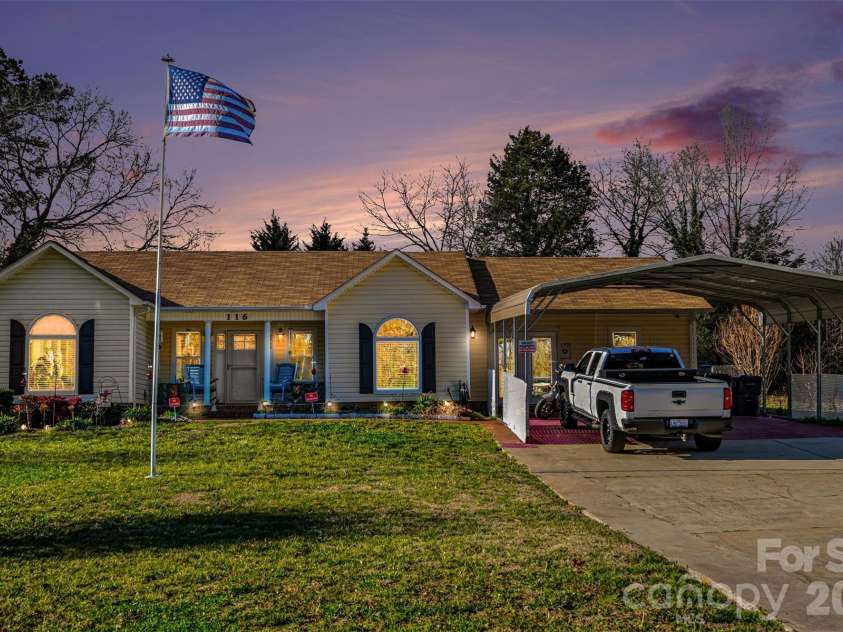 116 Brooks Drive, Stanley, NC 28164.  MLS# CAR4351031, YatesRealty ID 14867. 