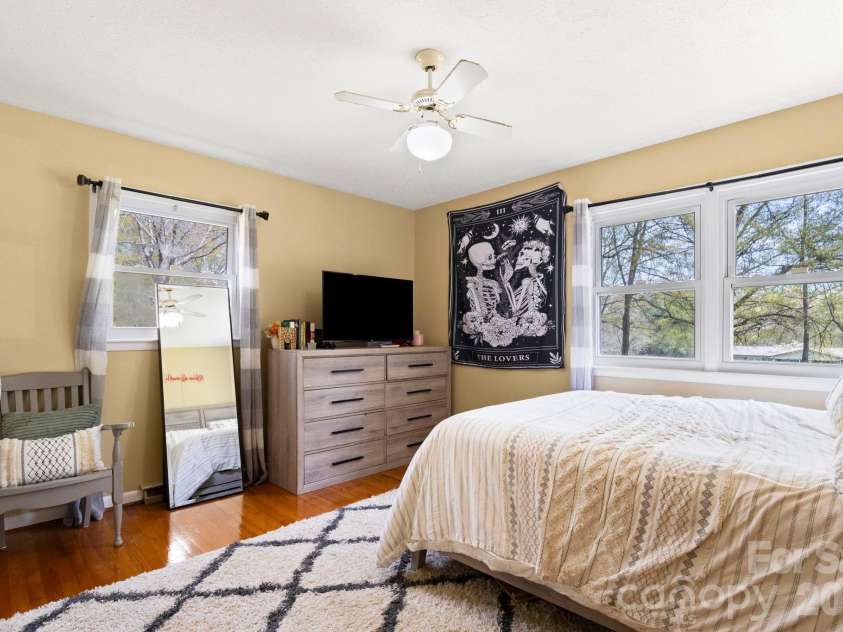 2200 Gaffney Road, Shelby, NC 28152.  MLS# CAR4371064, YatesRealty ID 14868. 