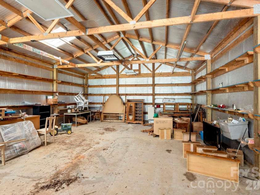 2200 Gaffney Road, Shelby, NC 28152.  MLS# CAR4371064, YatesRealty ID 14868. 
