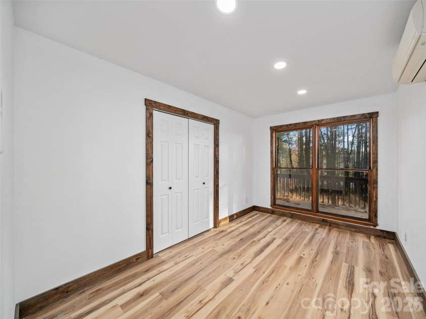 139 Church Street, Burnsville, NC 28714.  MLS# CAR4332497, YatesRealty ID 1487. 