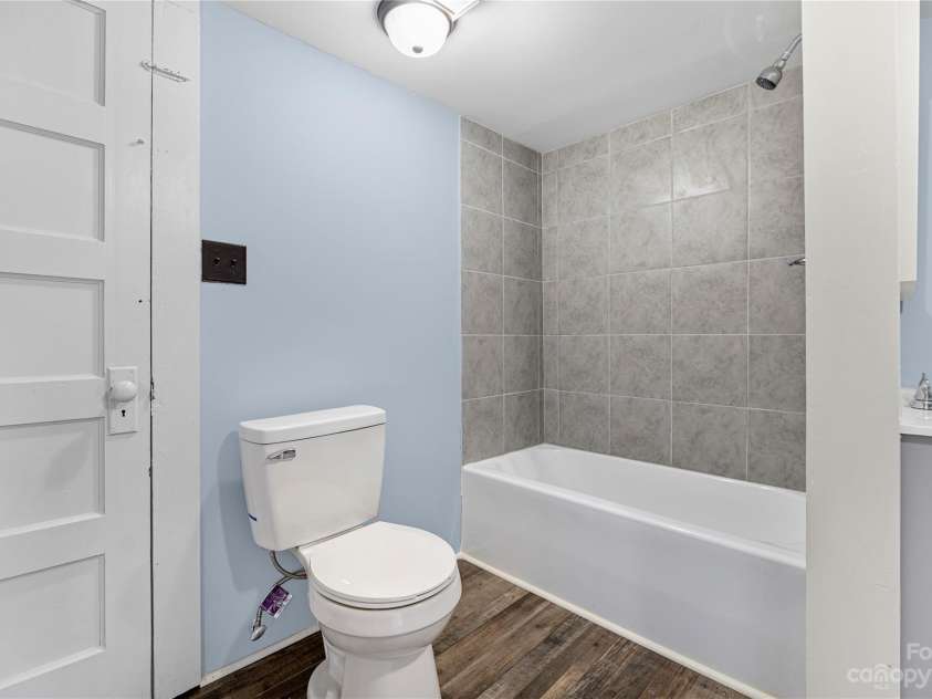 328 Miller Avenue, Statesville, NC 28677.  MLS# CAR4019961, YatesRealty ID 1487. 