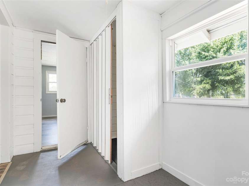 328 Miller Avenue, Statesville, NC 28677.  MLS# CAR4019961, YatesRealty ID 1487. 