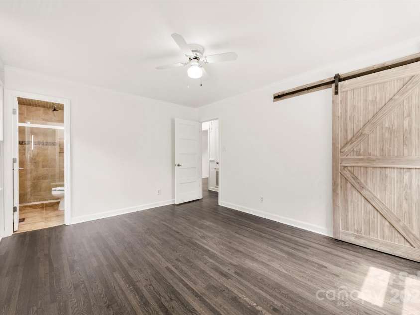 1316 Fox Run Drive, Charlotte, NC 28212.  MLS# CAR4235193, YatesRealty ID 14870. 