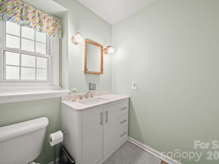 2165 Gaines Avenue, Gastonia, NC 28054.  MLS# CAR4372244, YatesRealty ID 14870. 
