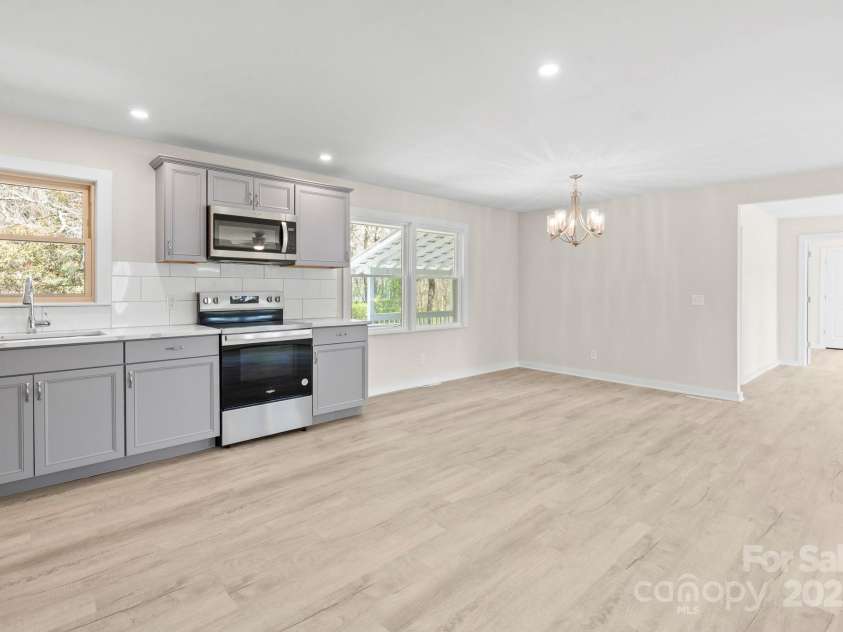 174 Maske Road, Mount Gilead, NC 27306.  MLS# CAR4259918, YatesRealty ID 14872. Updated kitchen