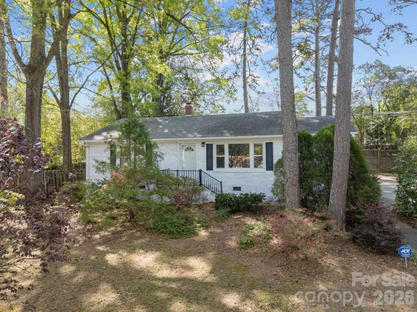 127 Lilly Avenue, Salisbury, NC 28144.  MLS# CAR4367272, YatesRealty ID 14873. 