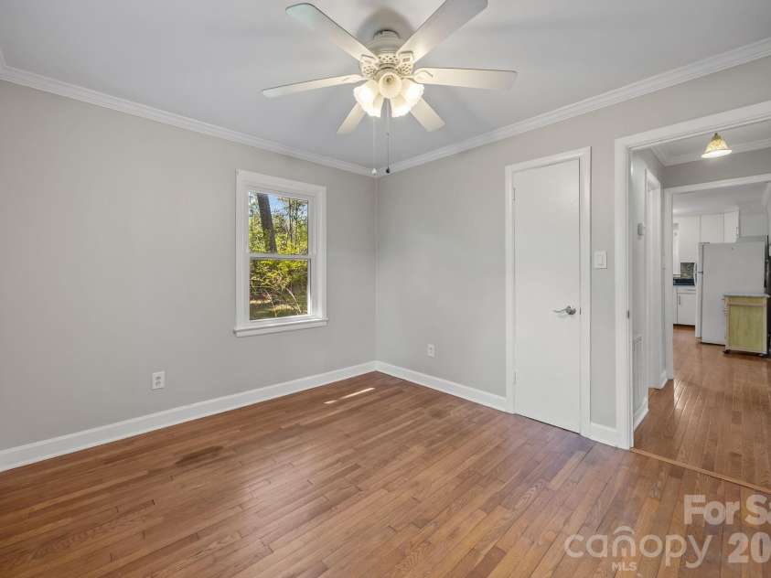 127 Lilly Avenue, Salisbury, NC 28144.  MLS# CAR4367272, YatesRealty ID 14873. 