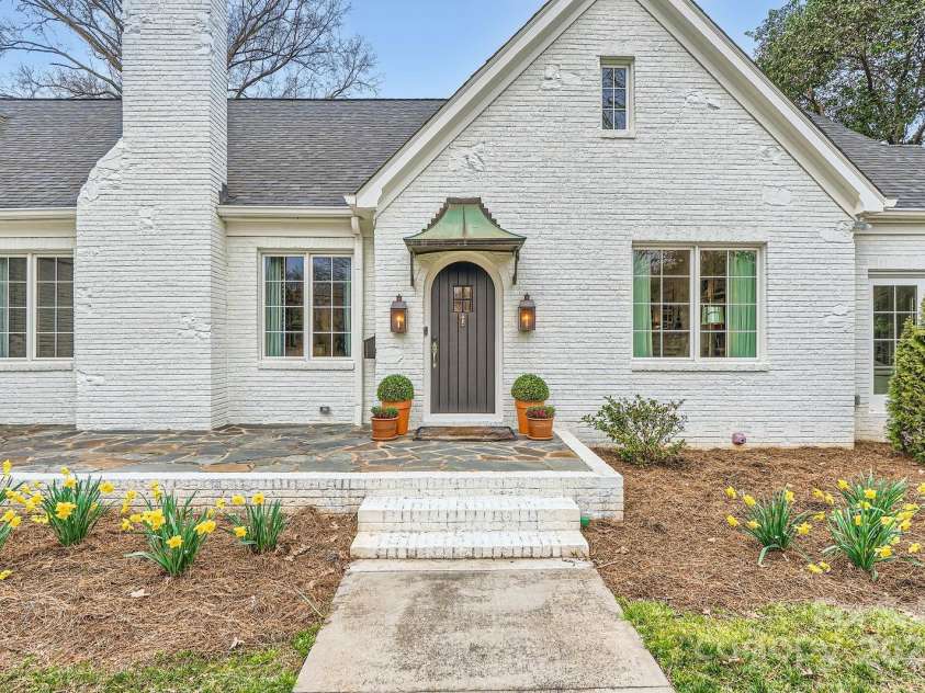 2034 Sharon Lane, Charlotte, NC 28211.  MLS# CAR4237884, YatesRealty ID 14875. Front Elevation #2