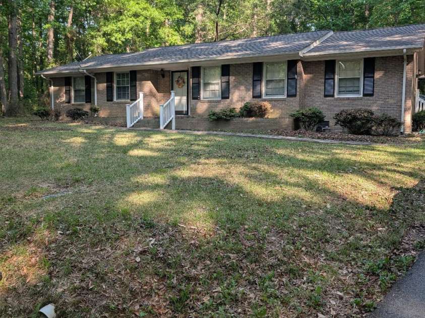 391 Blackwell Drive, Kershaw, SC 29067.  MLS# CAR4372293, YatesRealty ID 14877. 