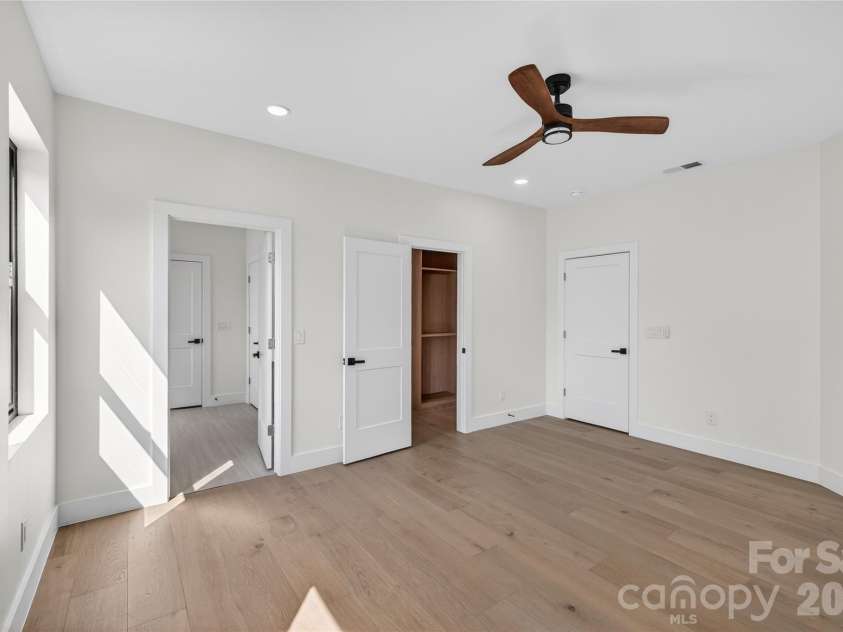 1912 Grier Avenue, Charlotte, NC 28216.  MLS# CAR4319722, YatesRealty ID 14878. 