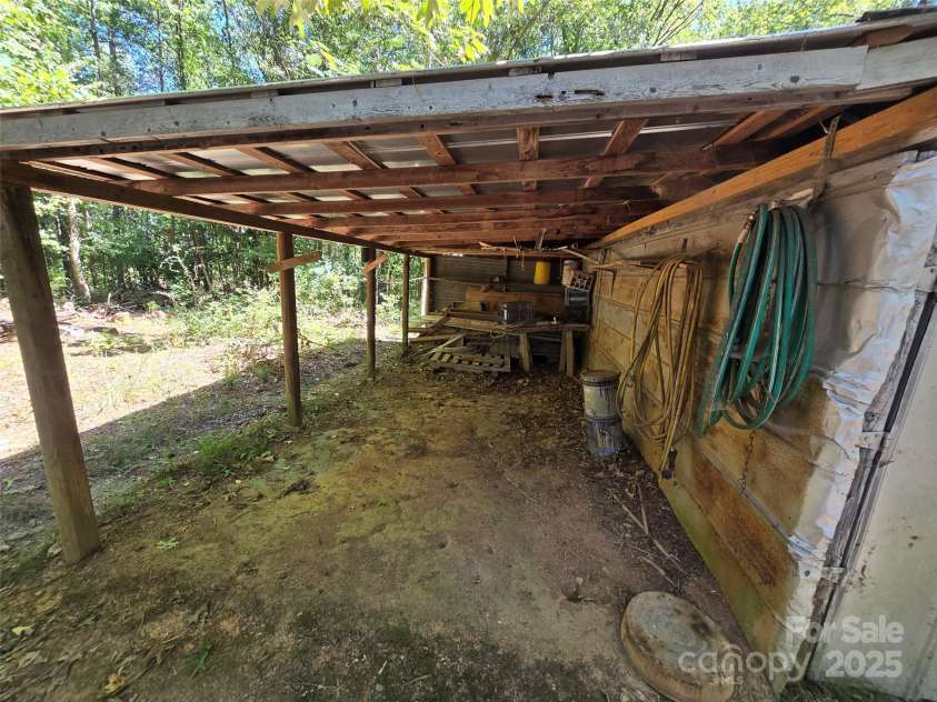 517 Maske Road, Mount Gilead, NC 27306.  MLS# CAR4301994, YatesRealty ID 1488. 