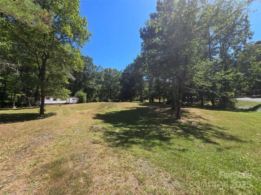 517 Maske Road, Mount Gilead, NC 27306.  MLS# CAR4301994, YatesRealty ID 1488. 
