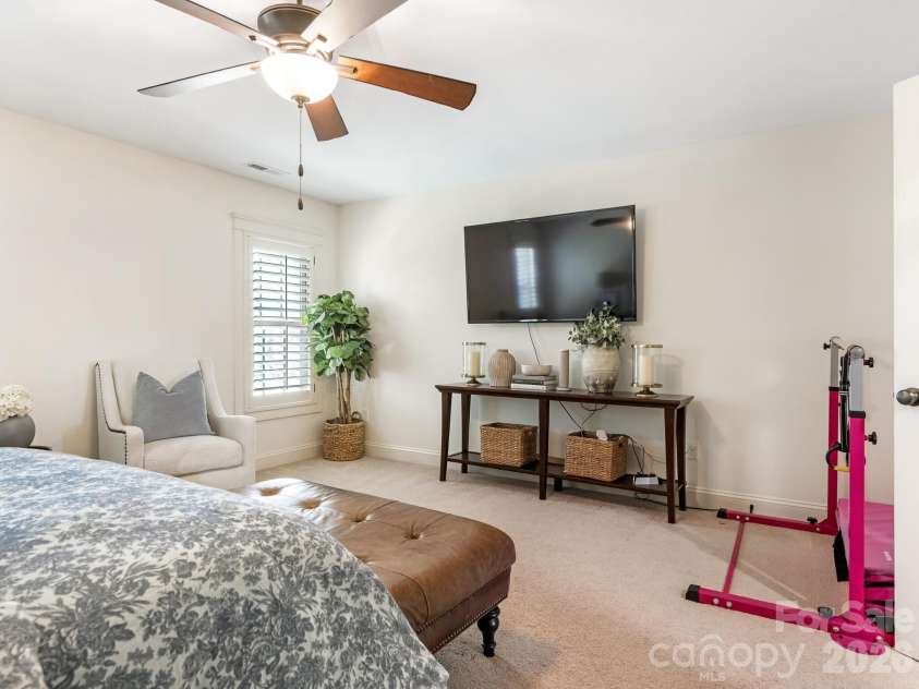 5422 Open Book Lane, Charlotte, NC 28270.  MLS# CAR4352219, YatesRealty ID 14880. MORE BEDROOM 3
