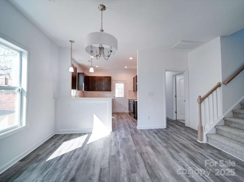 554 Geneva Circle, Gastonia, NC 28056.  MLS# CAR4220064, YatesRealty ID 14882. 