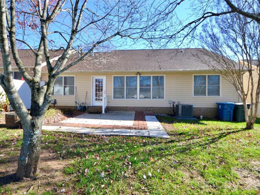 413 Hidden Creek Circle, Salisbury, NC 28147.  MLS# CAR4317143, YatesRealty ID 14883. 