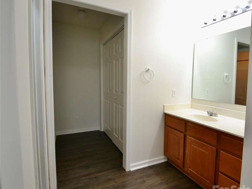 413 Hidden Creek Circle, Salisbury, NC 28147.  MLS# CAR4317143, YatesRealty ID 14883. 