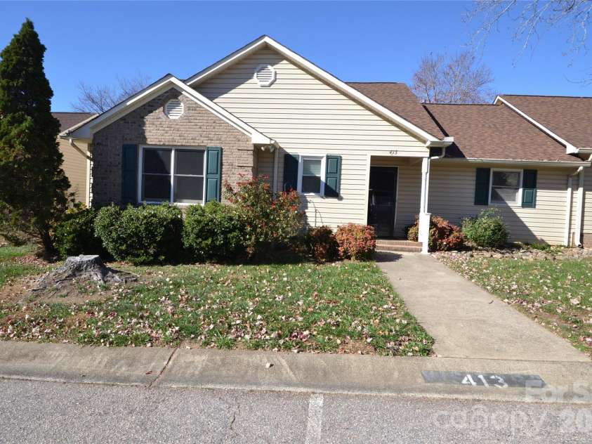 413 Hidden Creek Circle, Salisbury, NC 28147.  MLS# CAR4317143, YatesRealty ID 14883. 