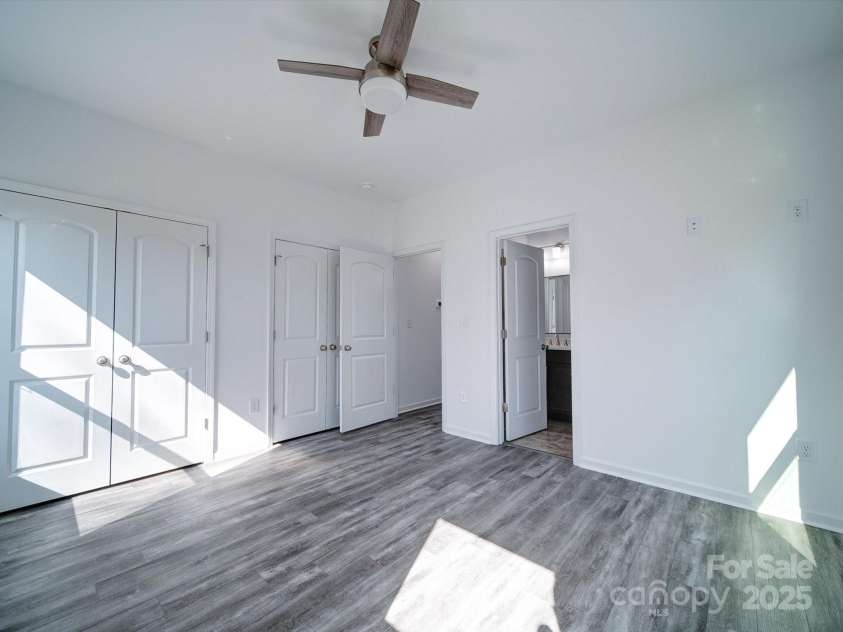 502 Geneva Circle, Gastonia, NC 28056.  MLS# CAR4220056, YatesRealty ID 14883. 