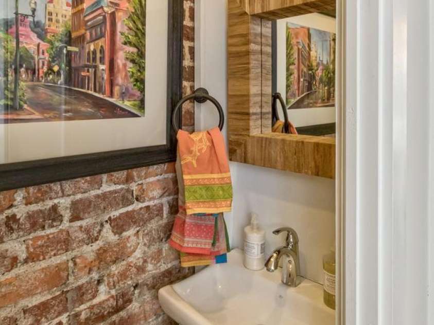 180 Tacoma Circle, Asheville, NC 28801.  MLS# CAR4370430, YatesRealty ID 14884. Half bath in hallway 