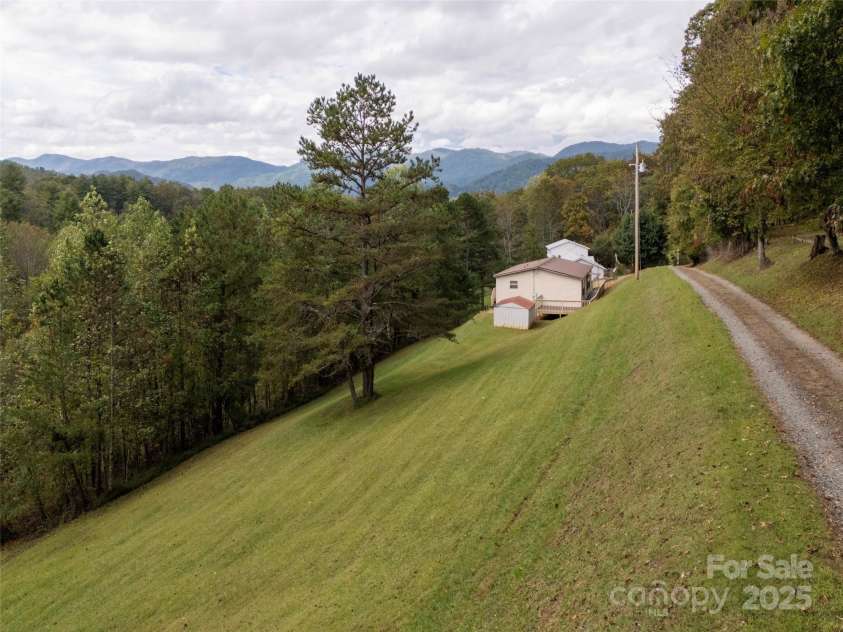 81 Mount Airy Road, Marshall, NC 28753.  MLS# CAR4311362, YatesRealty ID 14885. 