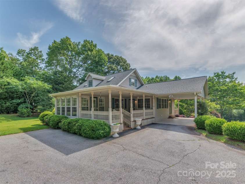 1280 Henderson Road, Tryon, NC 28782.  MLS# CAR4304238, YatesRealty ID 14886. 