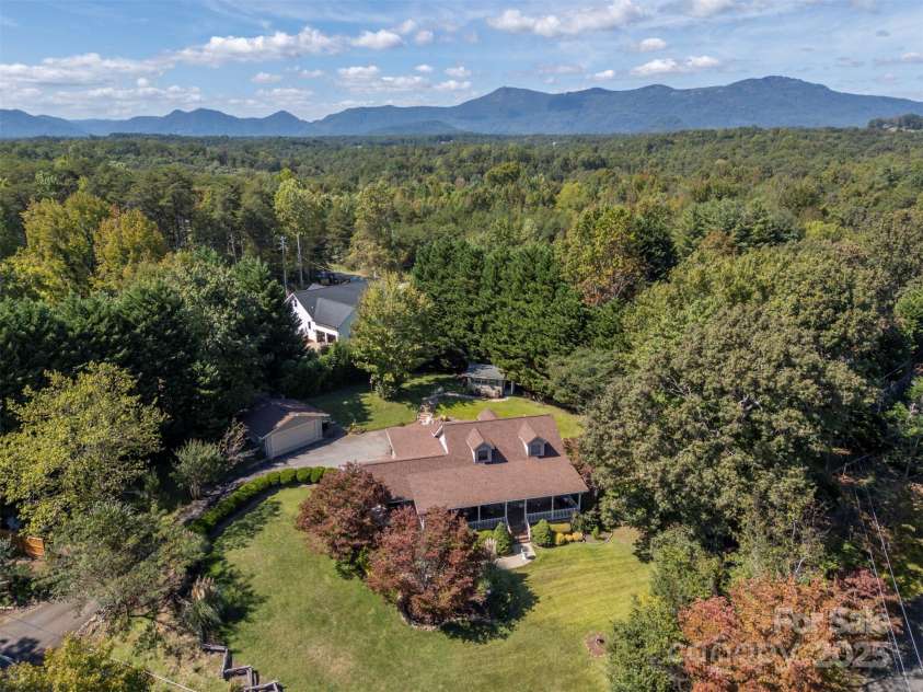 1280 Henderson Road, Tryon, NC 28782.  MLS# CAR4304238, YatesRealty ID 14886. 