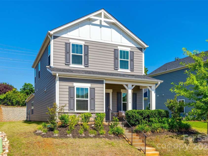 13210 Kenworth Road, Charlotte, NC 28278.  MLS# CAR4249081, YatesRealty ID 14887. 