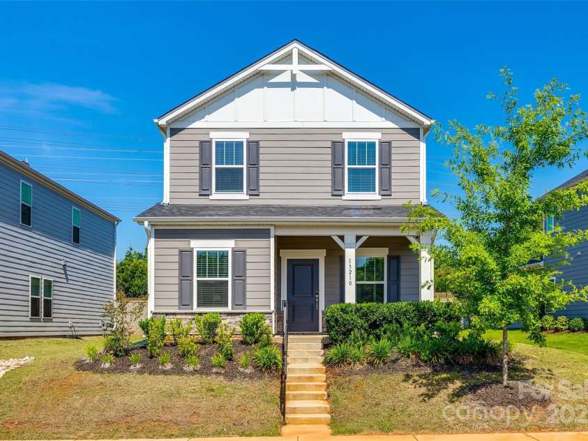 13210 Kenworth Road, Charlotte, NC 28278.  MLS# CAR4249081, YatesRealty ID 14887. 