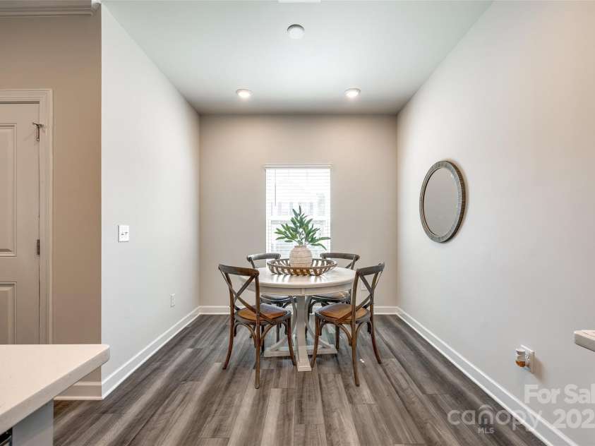 13210 Kenworth Road, Charlotte, NC 28278.  MLS# CAR4249081, YatesRealty ID 14887. 