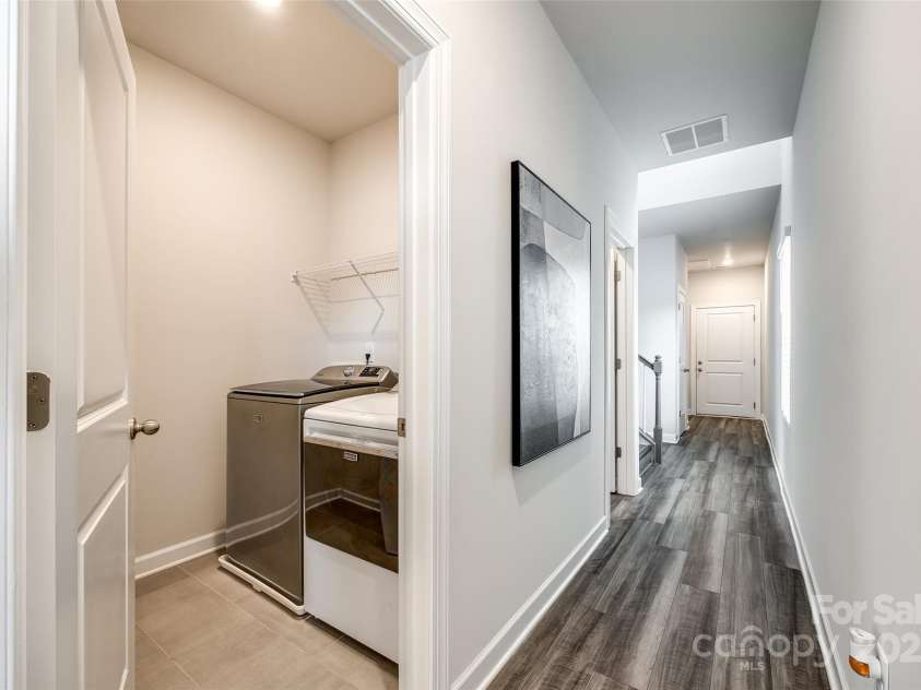 13210 Kenworth Road, Charlotte, NC 28278.  MLS# CAR4249081, YatesRealty ID 14887. 