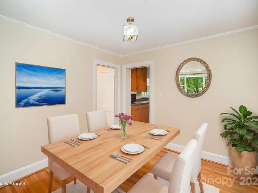 2125 Chatham Avenue, Charlotte, NC 28205.  MLS# CAR4251223, YatesRealty ID 14888. 